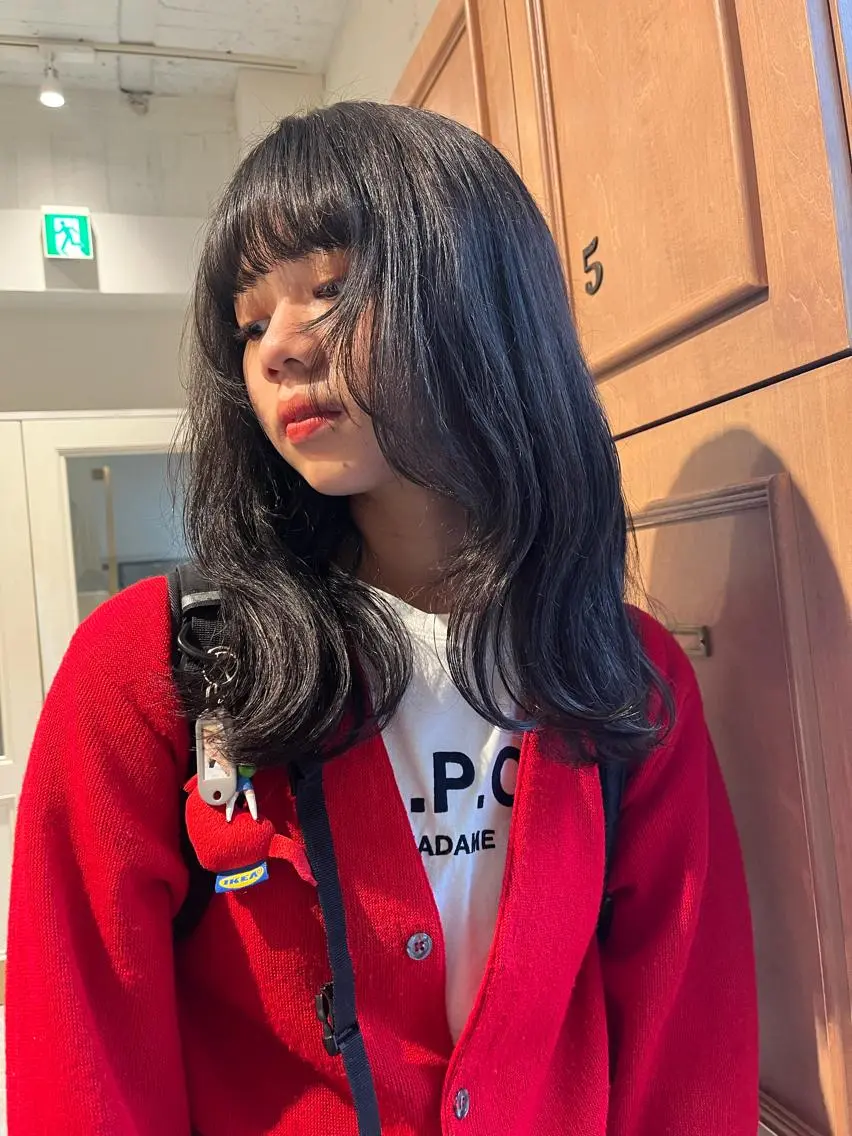 ミディアム カラー SIKI yuuna レイヤーカット🪽のヘアスタイル