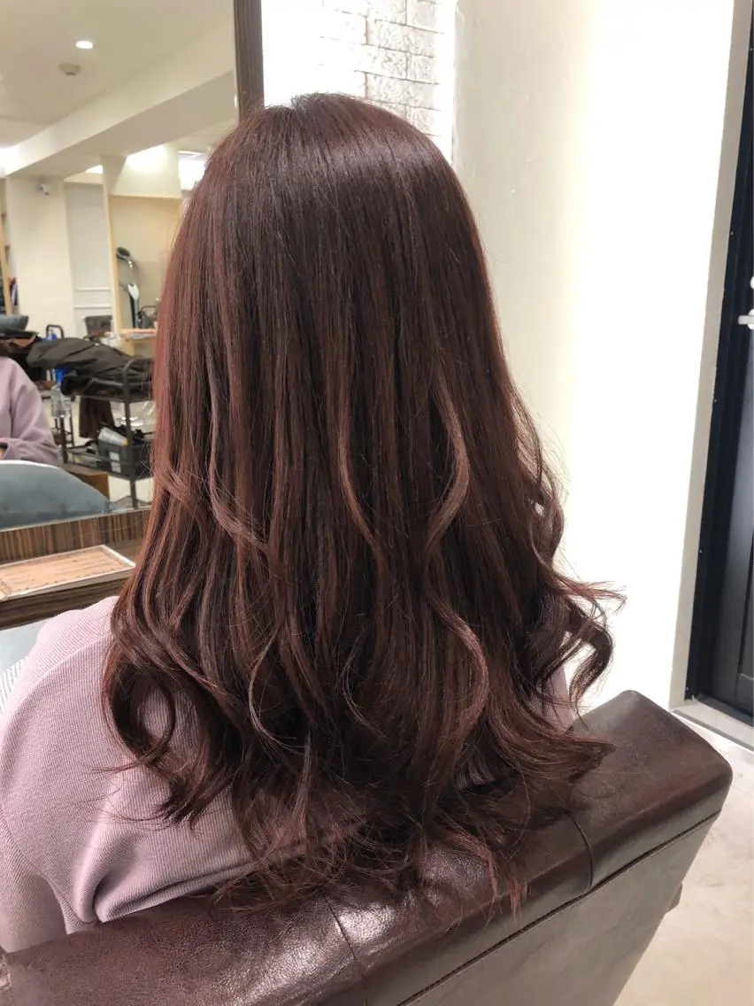 セミロング カラー レッドカラー YUDA 湯田のヘアスタイル