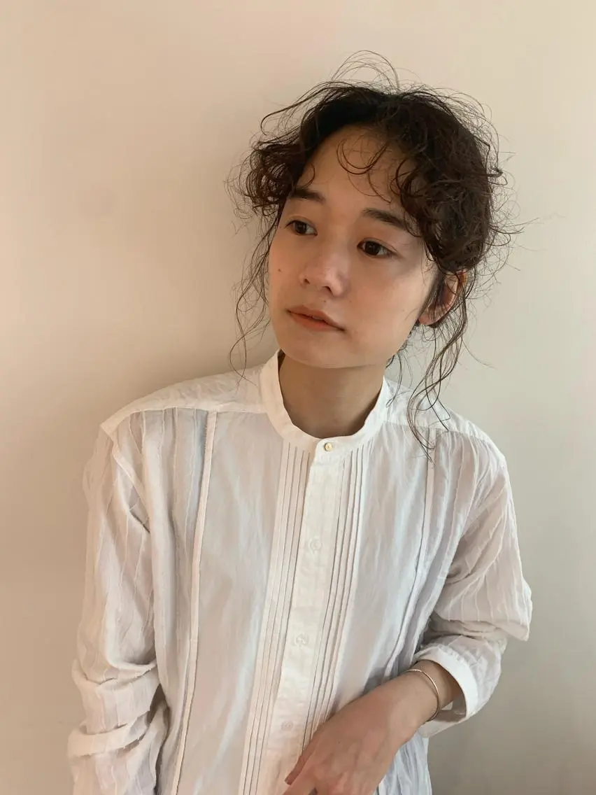 ミディアム ヘアアレンジ 安村 美奈のヘアスタイル