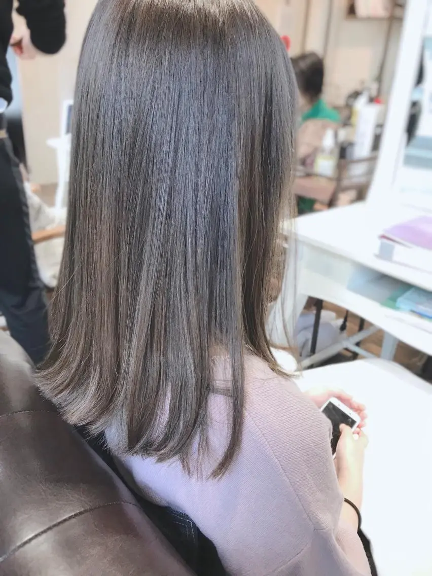 セミロング ヒラヤマ ユウスケのヘアスタイル