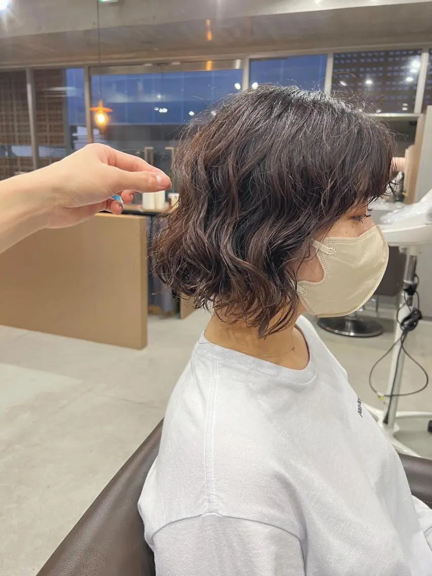 パーマ カット ヘアカラー パーマ ボブパーマコテ巻き風 パーマNo1深江秀平のヘアスタイル