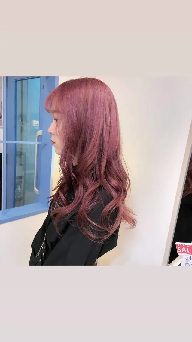 ロング カラー ブリーチ ハイトーンカラー イルミナカラー ピンクカラー 韓国✖️網紅🖤 パーマYURIYAのヘアスタイル