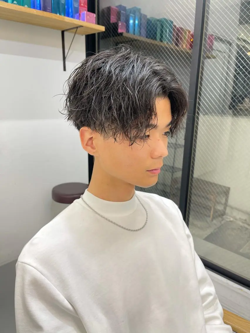 ショート パーマ メンズ カット パーマ 森本裕/オーナー/ ハイトーン/パーマのヘアスタイル