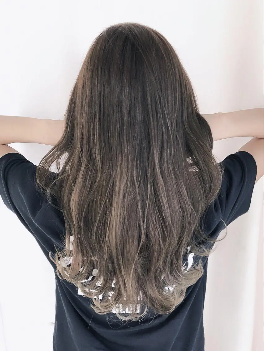 セミロング カラー パーマ ヘアアレンジ アッシュ バレイヤージュ グラデーションカラー グレージュ ハイライトカラー バレイヤージュ 藤沢 ハイライト竹内ケンゴのヘアスタイル