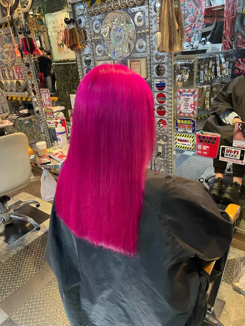 ロング カラー ヘアアレンジ ブリーチ ケアブリーチ ピンクカラー 🌈派手髪エクステ ブレイズ🌈ひろとのヘアスタイル