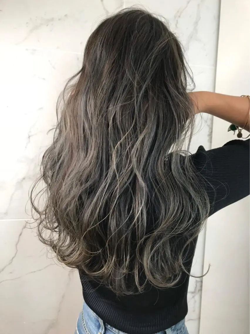 ロング 髪質改善IENA店長 小泉拓のヘアスタイル