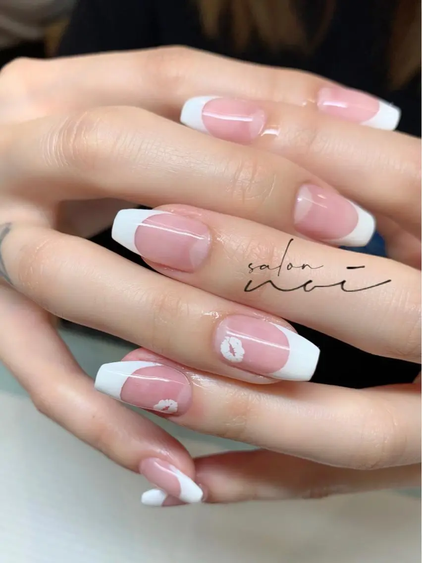 ネイル フレンチネイル ハンドネイル salon noiのネイルデザイン