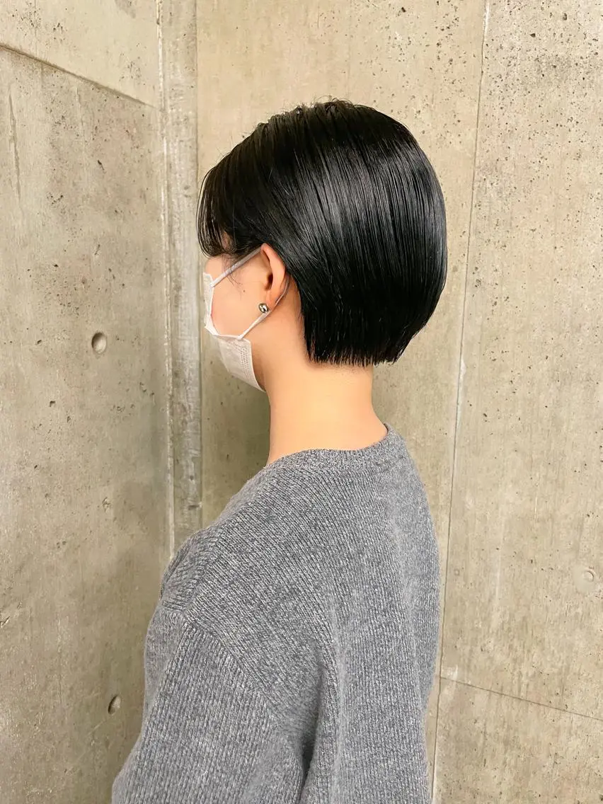 ショート カラー パーマ/レイヤー 岩山丈一郎のヘアスタイル