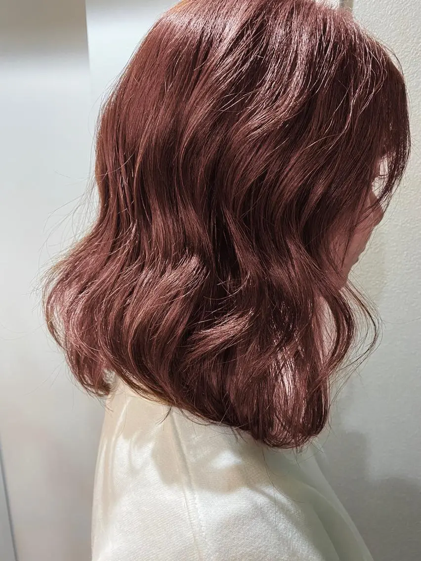 ミディアム moanin モーニンのヘアスタイル