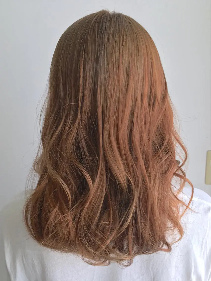 セミロング カラー ベージュカラー オレンジ オレンジベージュ yoshi ☆のヘアスタイル