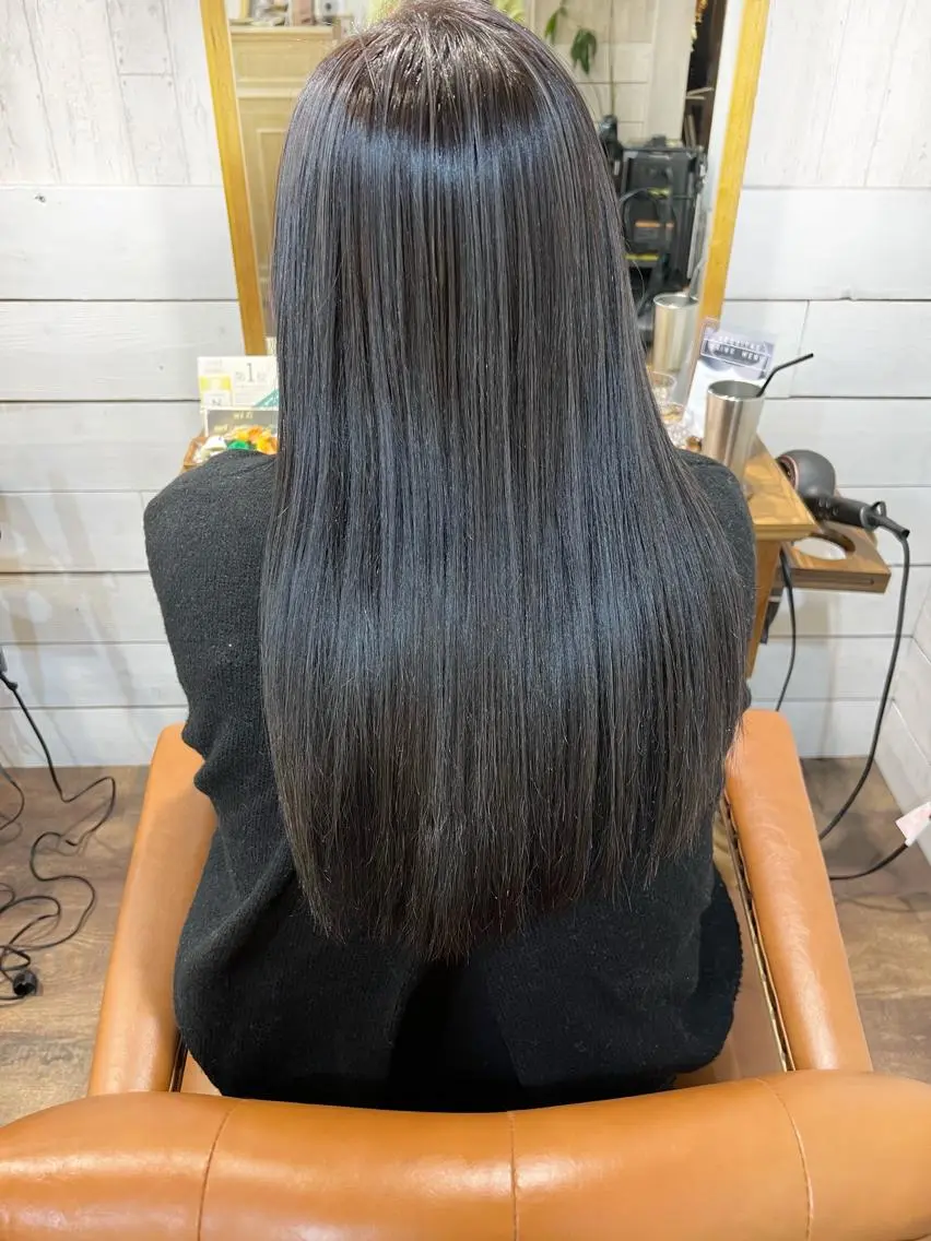 ロング カラー ダブルカラー イヤリングカラー ハイライトカラー イルミナカラー インナーカラー 初めてでも失敗しない 透明感カラー Miiのヘアスタイル