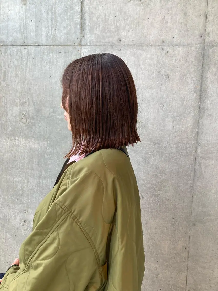 ショート ボブ 外ハネヘア 畔上 尚也のヘアスタイル