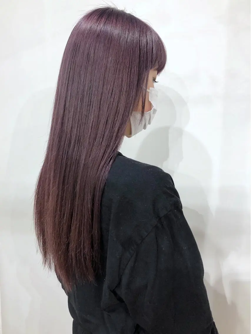 カラー white.梅田 デザインカラー🦄のヘアスタイル