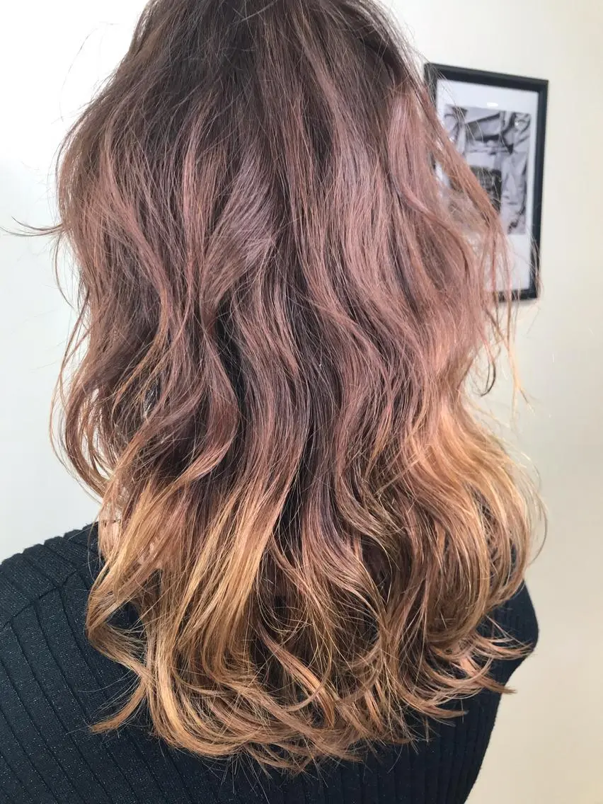 ロング カラー カット ヘアカラー トリートメント Lien 深井店のヘアスタイル