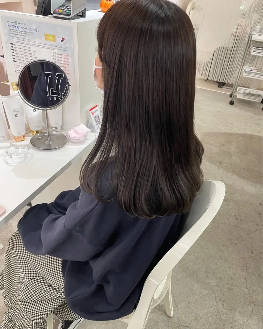 セミロング カラー 髪質改善 トリートメント GOODDAY ヘアサロンのヘアスタイル