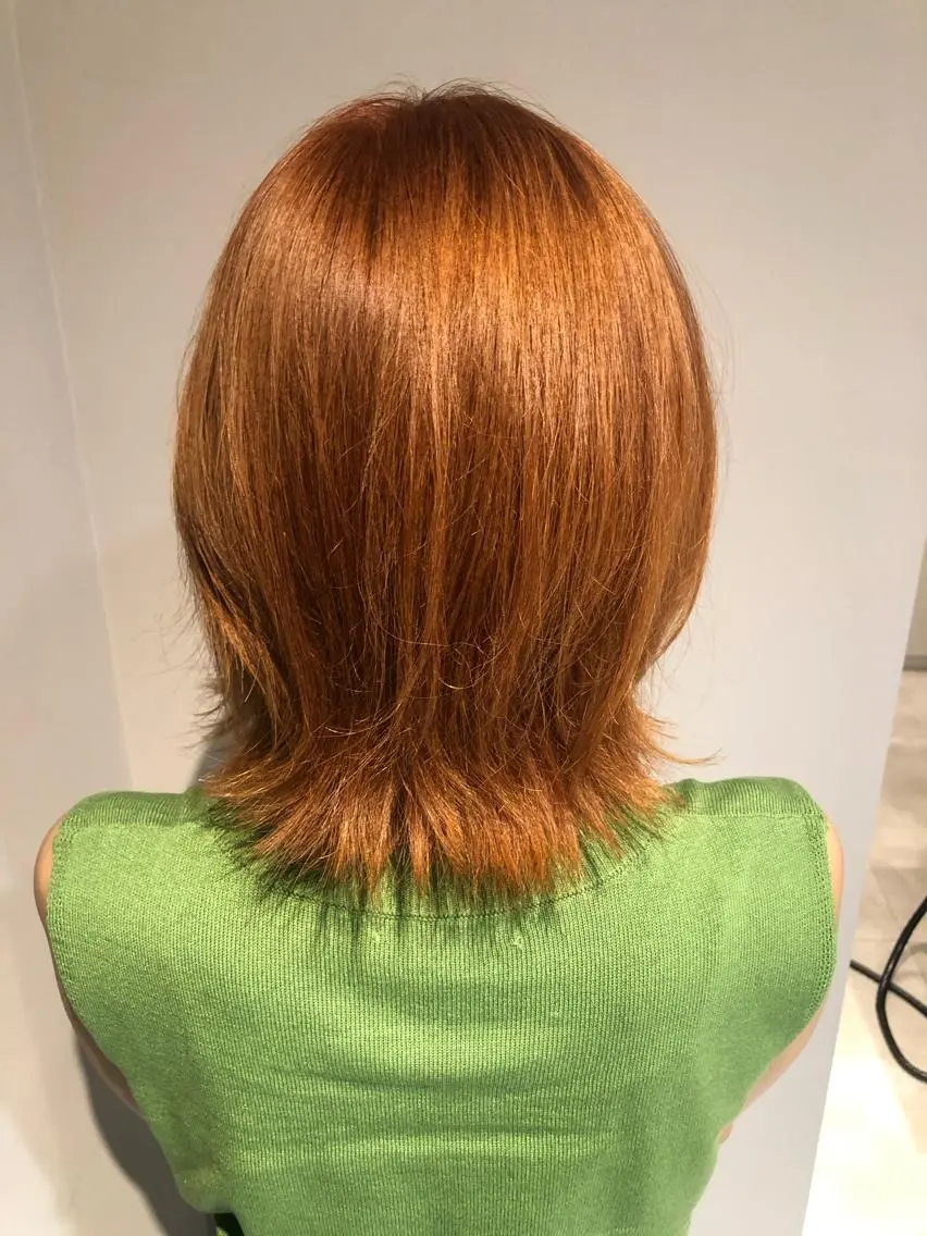 ミディアム カラー オレンジ ウルフカット カット ヘアカラー トリートメント レイヤー×髪質改善 ×透明感/杉田 圭のヘアスタイル