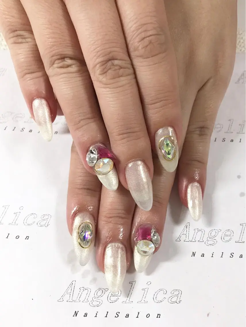 ネイル ハンドネイル Angelica ネイリストのネイルデザイン