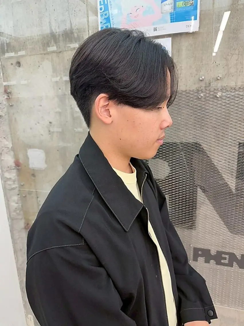 ショート メンズ ヘアカラー 羽田野 紗可のヘアスタイル