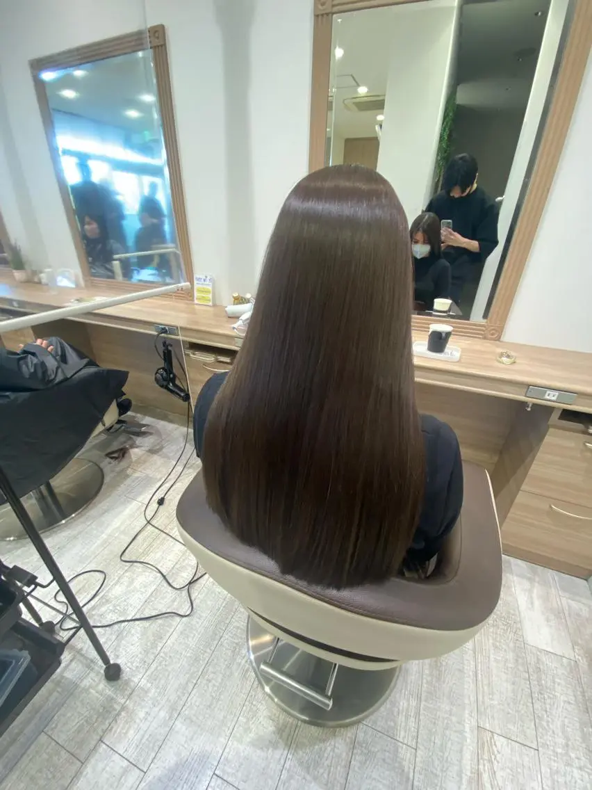 ロング カラー 髪質改善 西村優作のヘアスタイル
