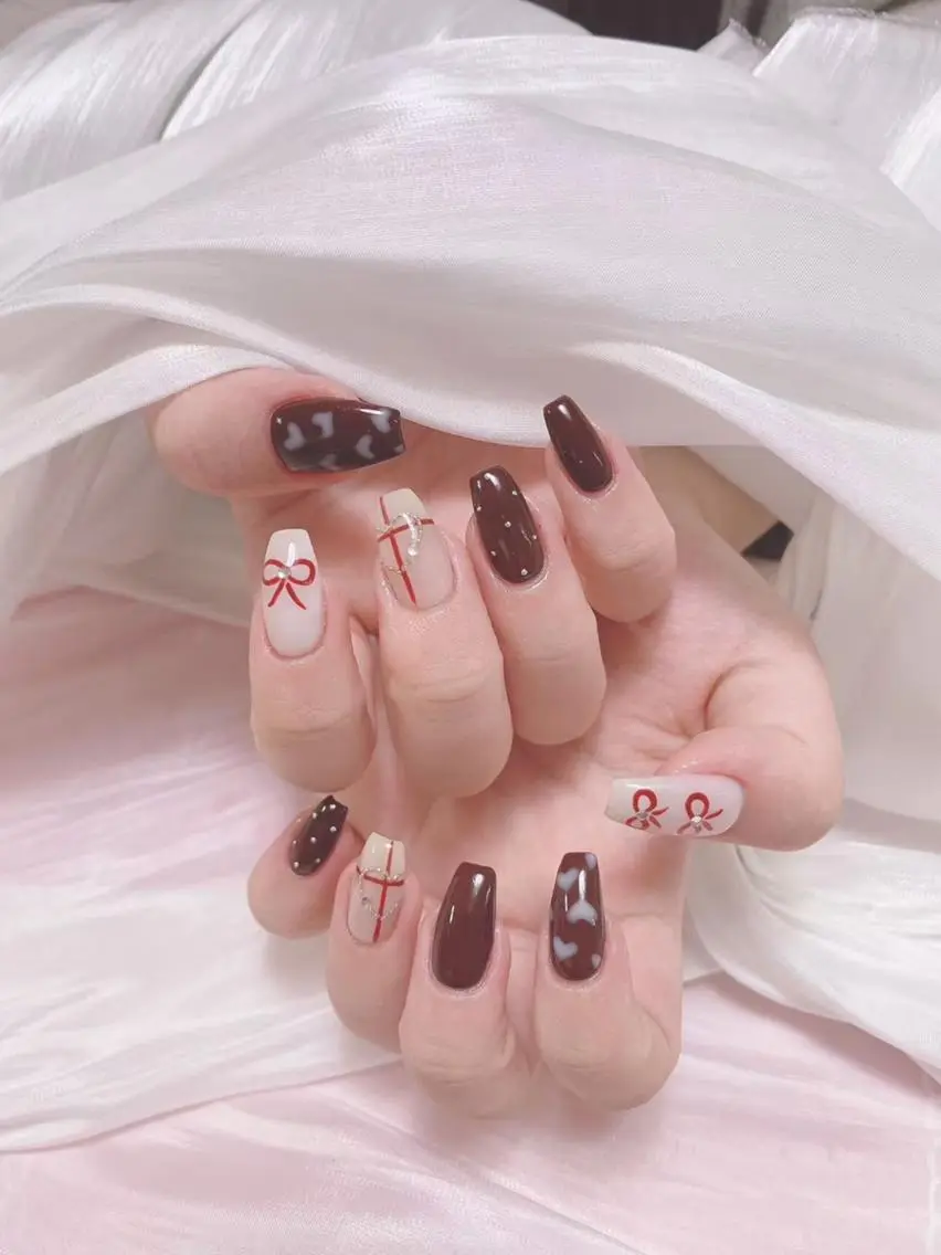 ネイル 冬ネイル ジョリ Kai🪄✨のネイルデザイン