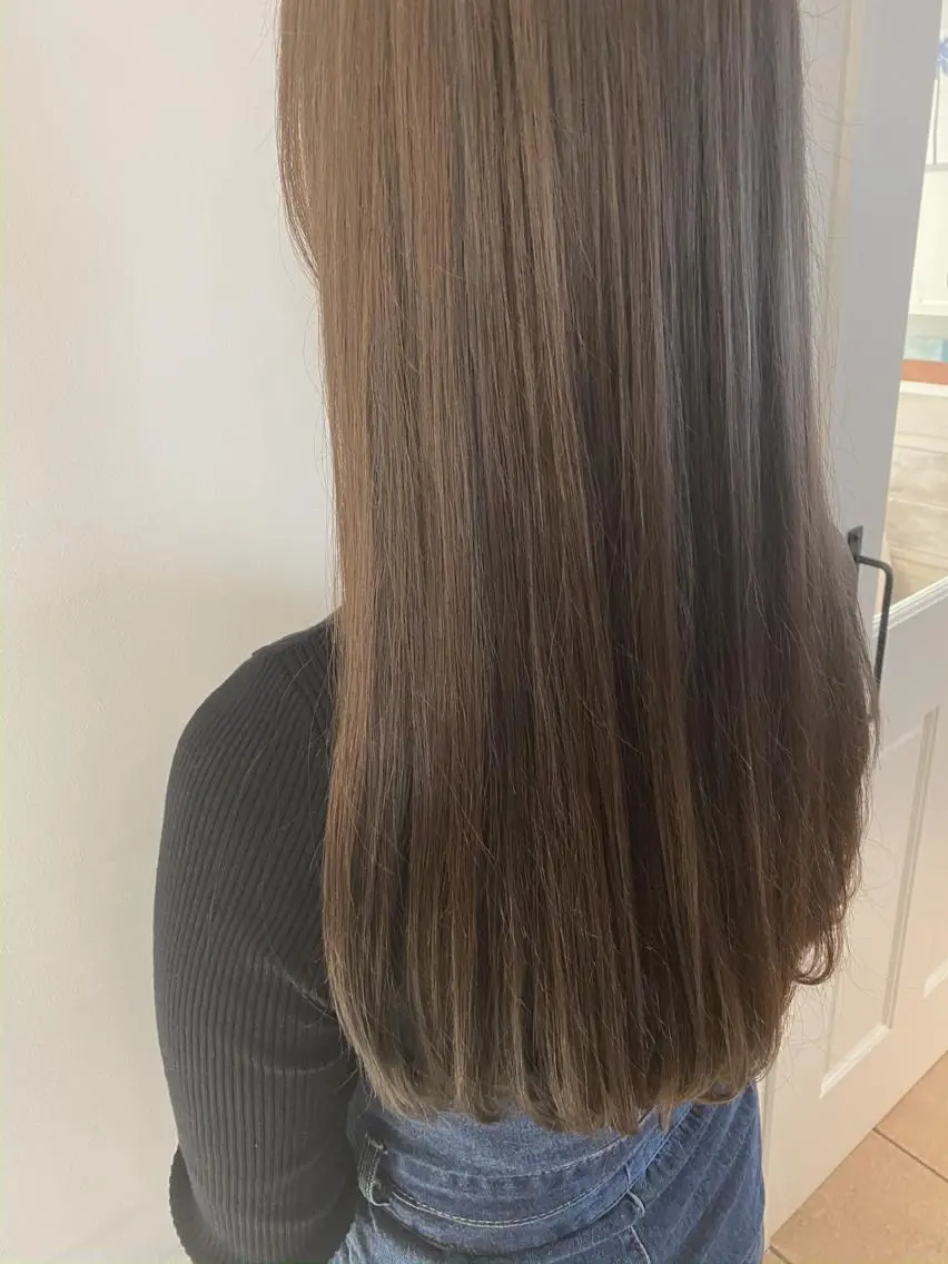 ロング カラー ベージュカラー ブリーチ ブリーチなしカラー カット ヘアカラー トリートメント 韓国hair ·͜· watanabeのヘアスタイル