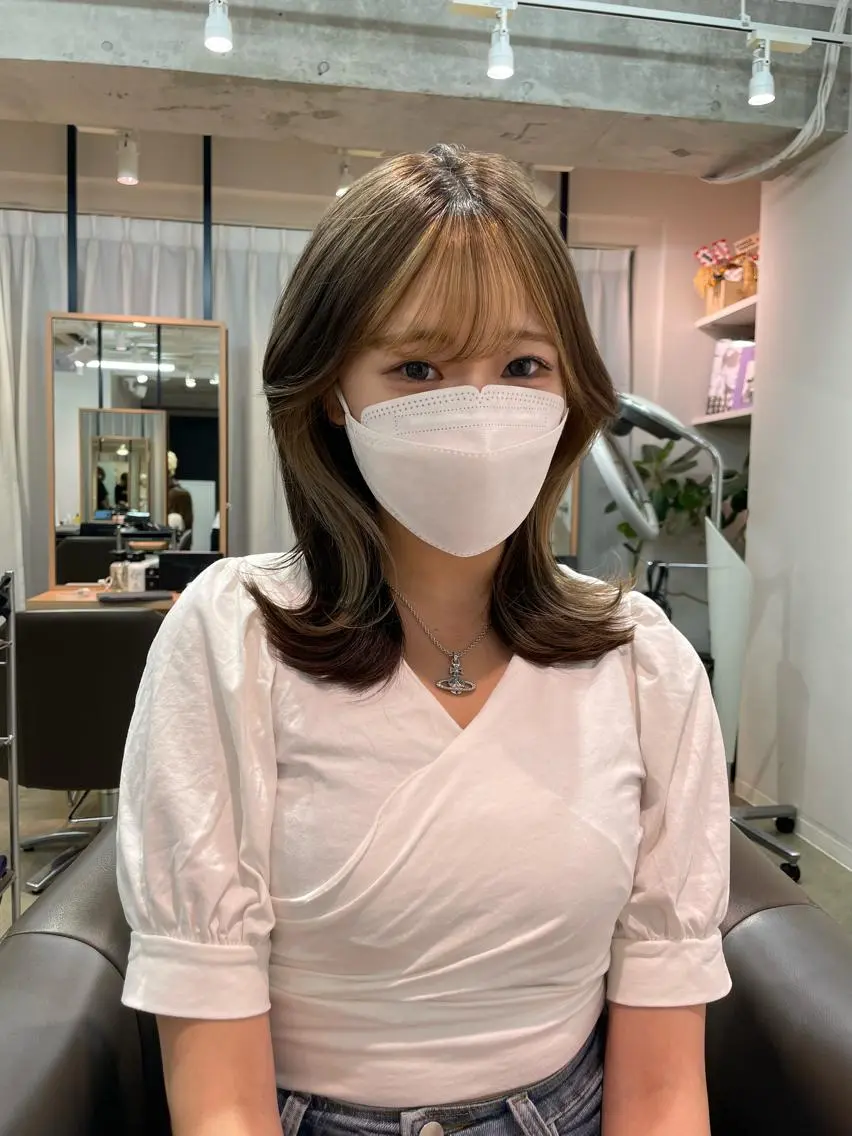 ミディアム ミストバング くびれヘア ❤️ショートカット ・顔周りカット❤️のヘアスタイル