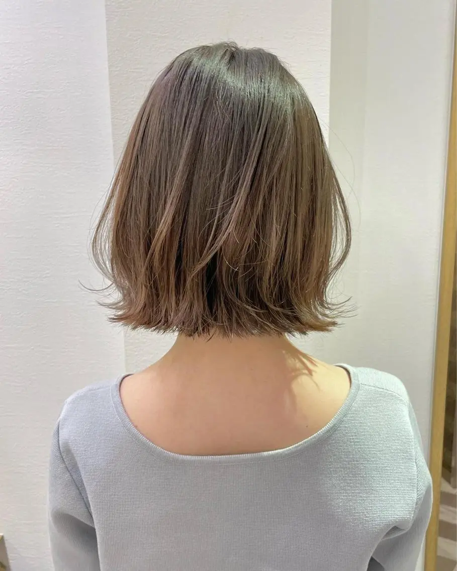 ミディアム カット ヘアカラー ✨コテ巻き風パーマ ✨川合佑哉のヘアスタイル