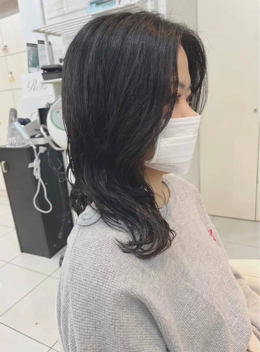 セミロング パーマ アレンジ&ショート 💙YUKINOのヘアスタイル