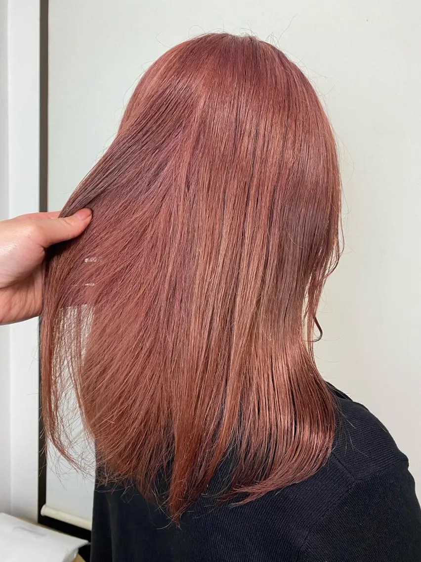ミディアム カラー ヘアカラー トリートメント ブリーチカラー🫧 森　凪沙のヘアスタイル
