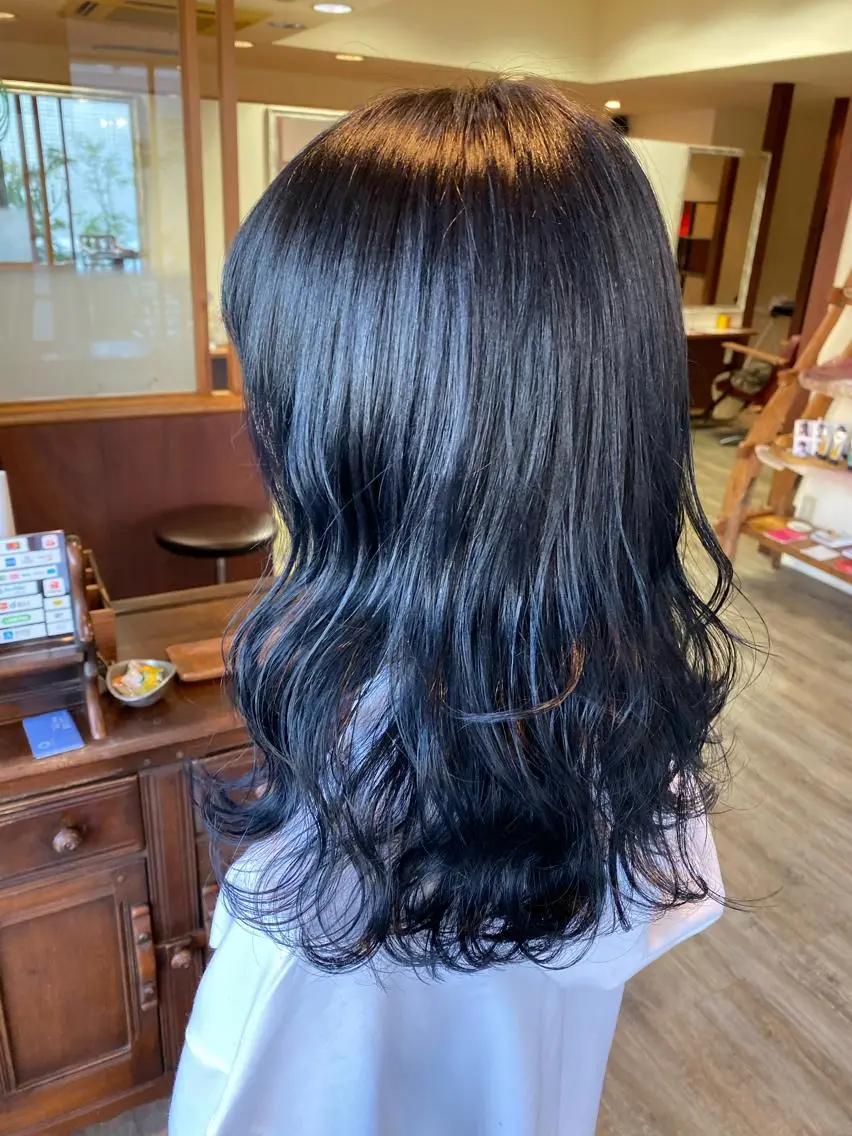 ロング カラー ヘアカラー 松村 未央のヘアスタイル