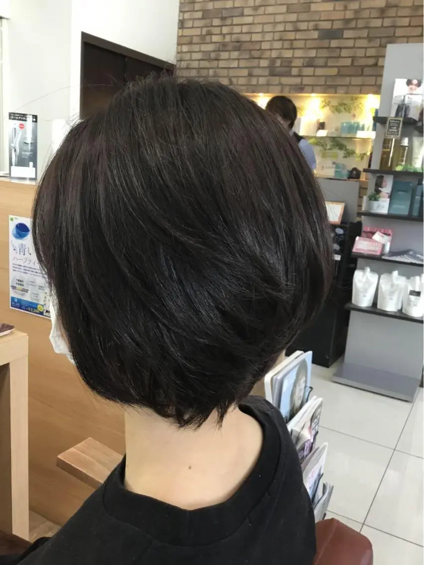ミディアム 小顔カット 🌼ショートヘア🌼 あいだ かずみのヘアスタイル