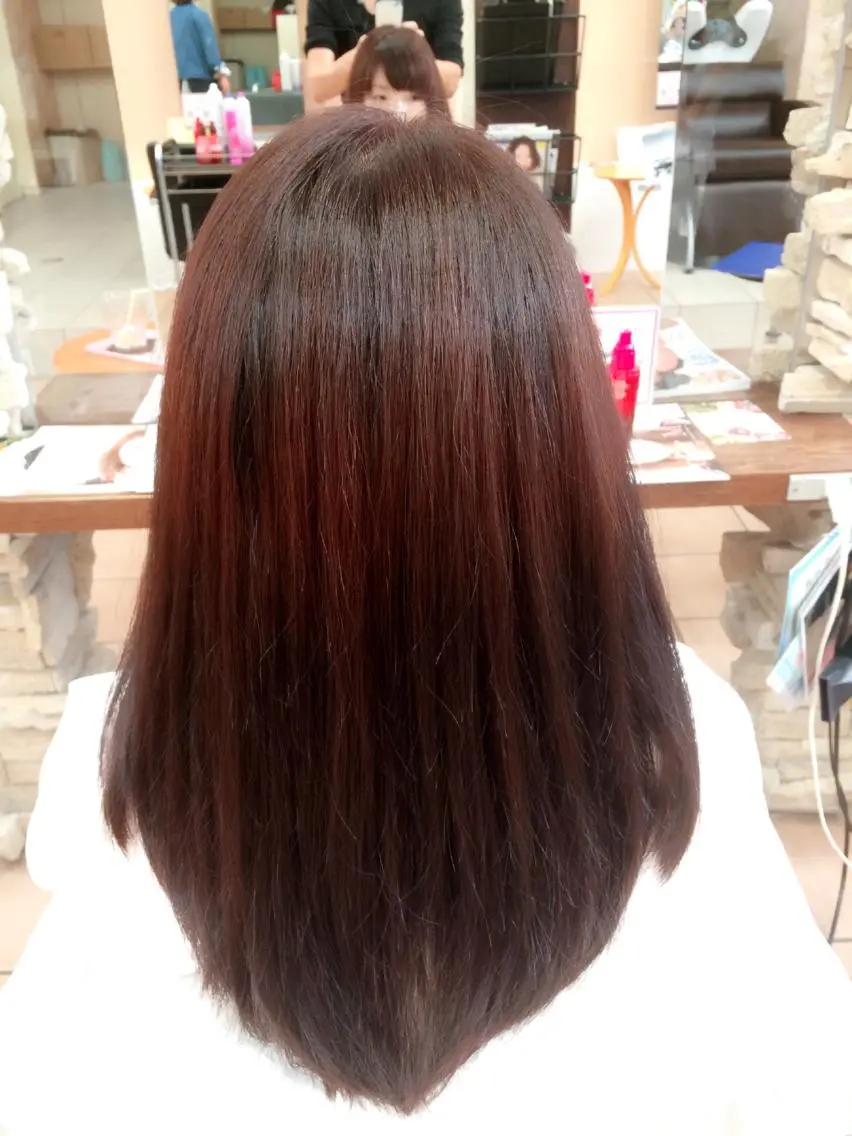 ミディアム セミロング ロング カラー ボルドーカラー トリートメント カラー/髪質改善スペ シャリスト宮本 伸一のヘアスタイル