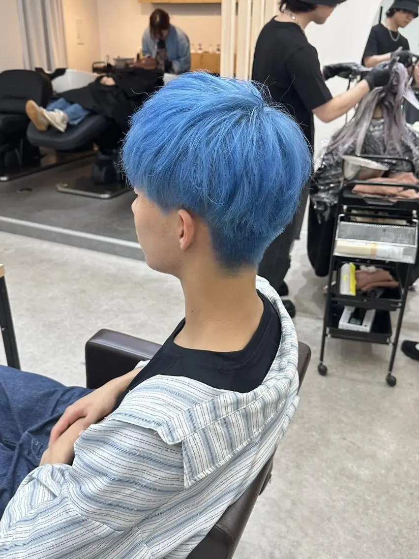メンズ ショート カラー メンズブリーチ ブリーチ ダブルカラー カット ヘアカラー ✨【公式】 juhl.横浜✨のヘアスタイル
