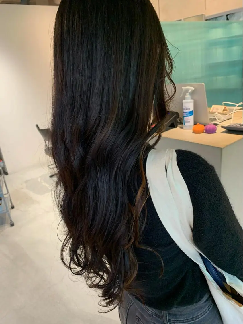 ロング カラー カット ヘアカラー トリートメント 齋藤 みさきのヘアスタイル
