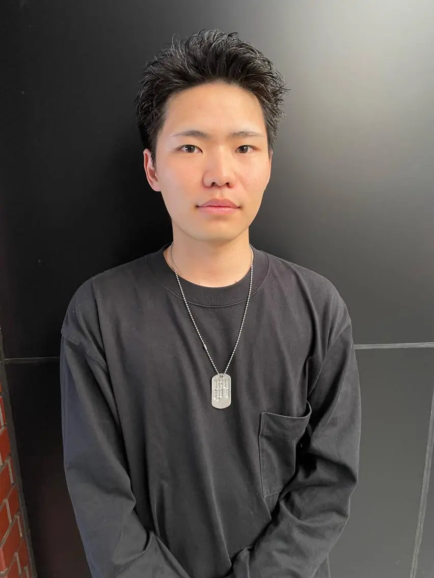 メンズ センターパート フェードカット マッシュ メンズパーマ プードルパーマ カット スパイキーパーマ 柏NO1 藤本葉のヘアスタイル