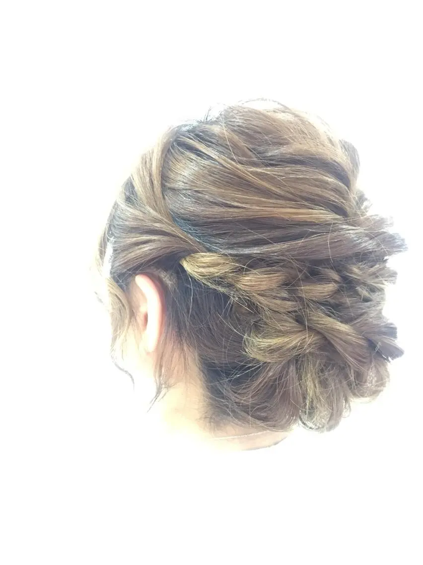 セミロング ヘアセット 川瀬 歩美のヘアスタイル