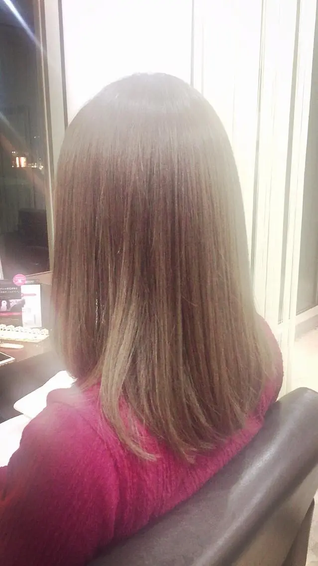 ミディアム カラー 阿久津 泰幸のヘアスタイル
