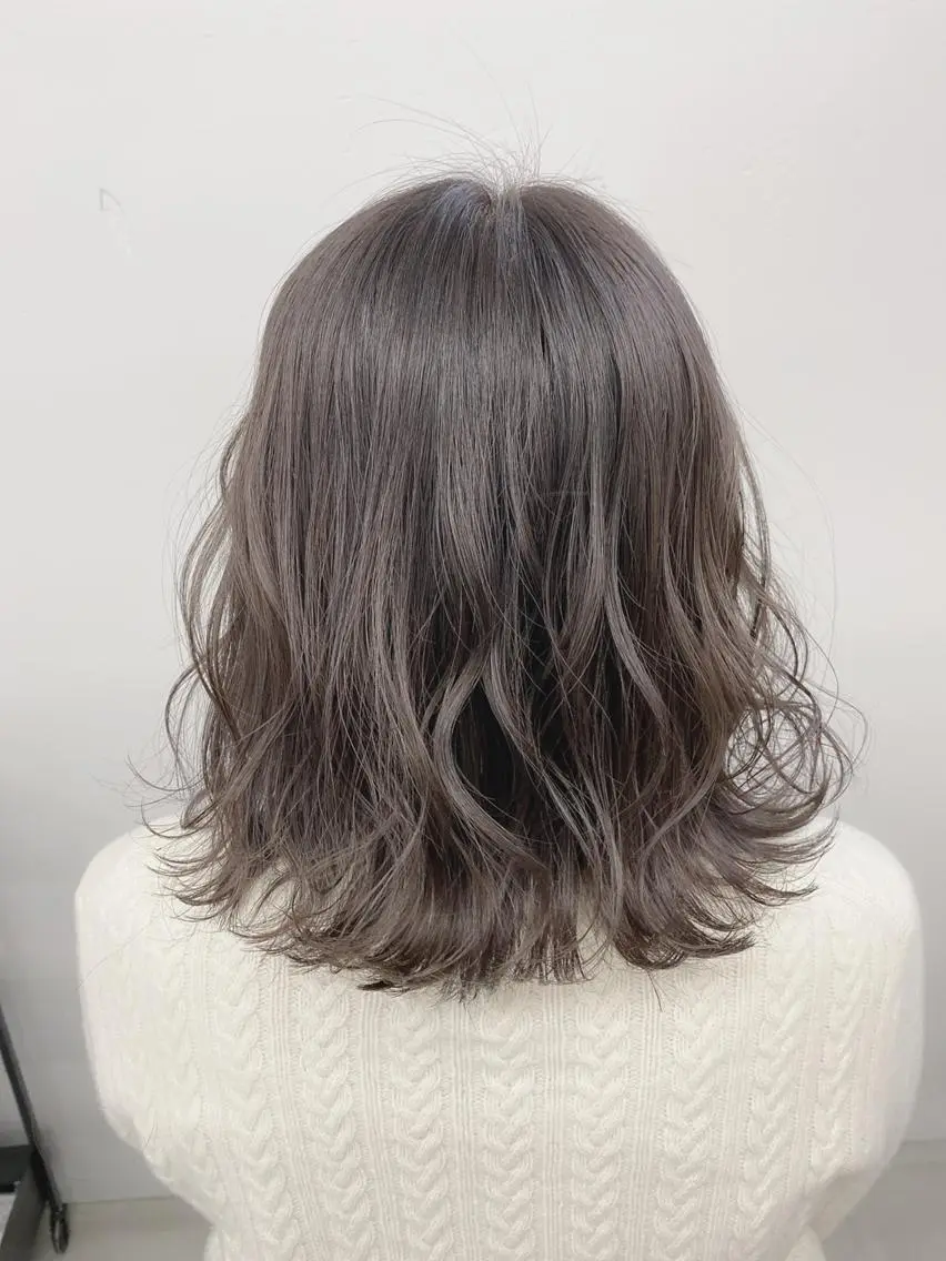 ミディアム 豊中駅3分eha レッスンモデルのヘアスタイル