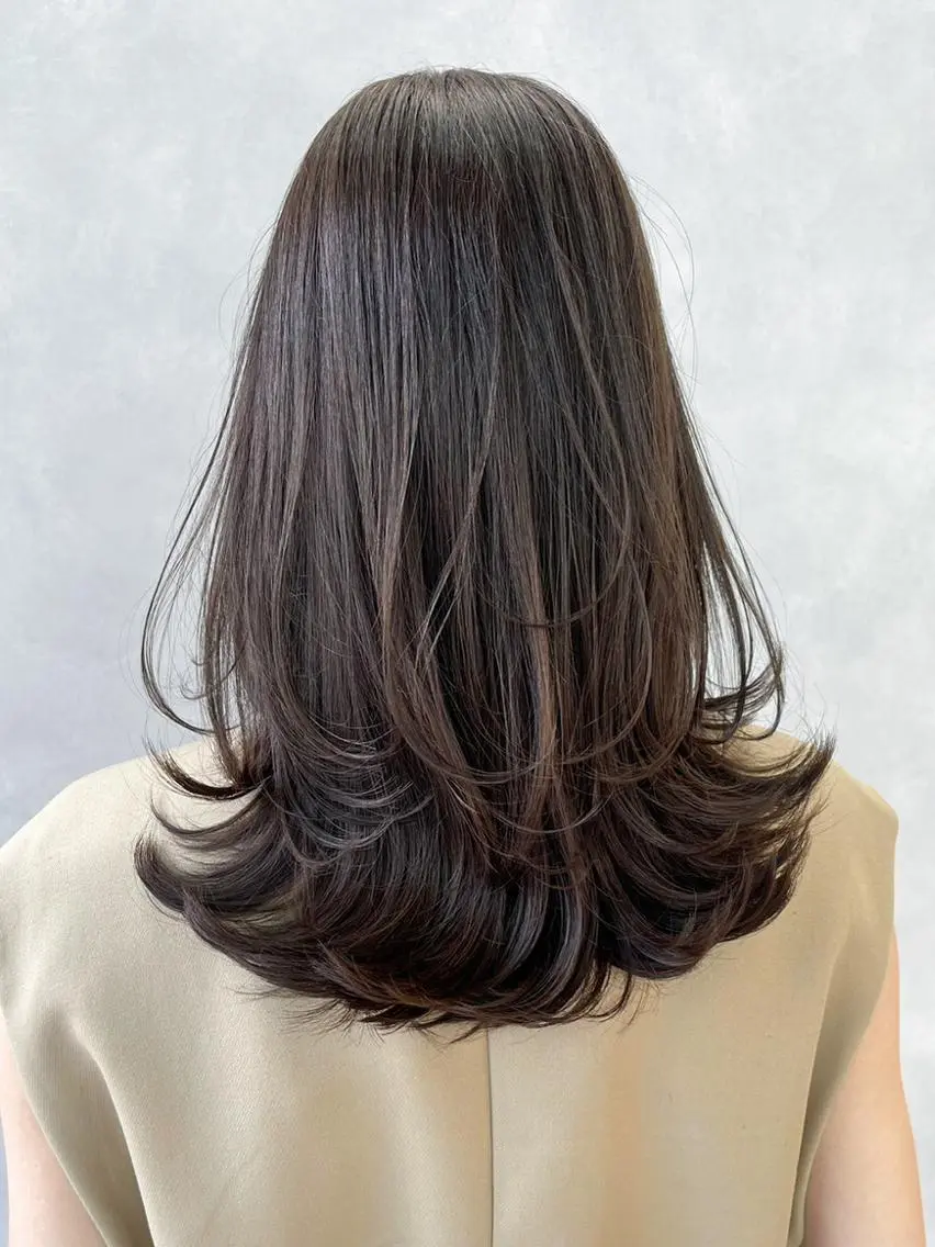 カラー セミロング レイヤーカット カット ヘアカラー トリートメント ITbyALBUM 八王子店のヘアスタイル