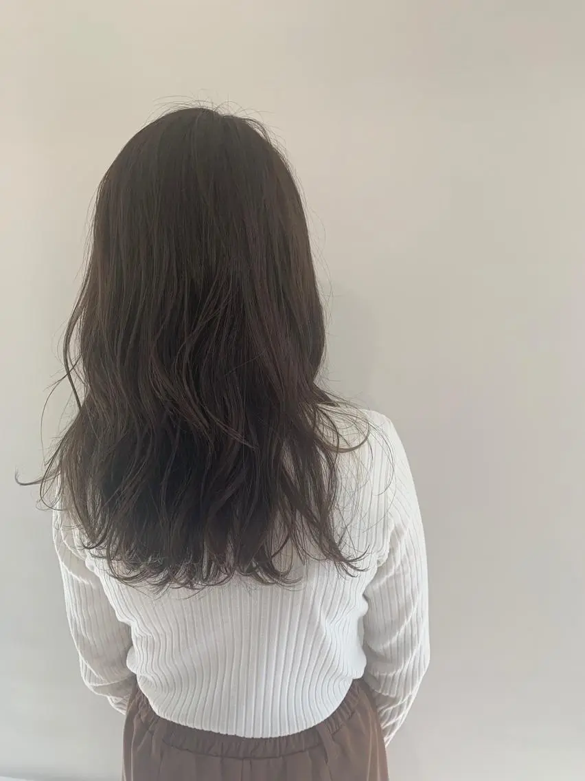 セミロング カラー パーマ ヘアアレンジ 加藤 綾華のヘアスタイル
