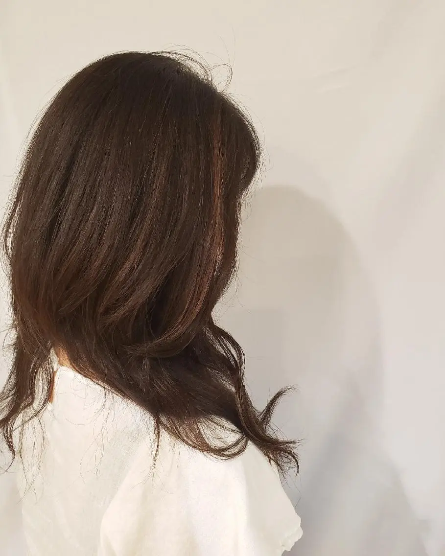 セミロング カラー ベージュカラー ハイライトカラー ハイライト 美谷添（ミヤゾエ） まどか大人ヘアサロンのヘアスタイル