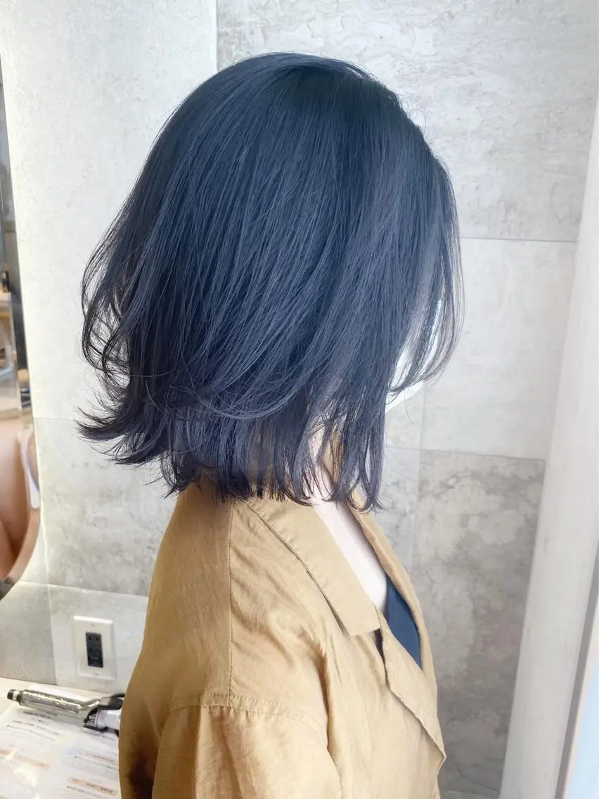 ミディアム ボブ カット ツヤ髪になりたい方へ 🩷柴田知亜希のヘアスタイル