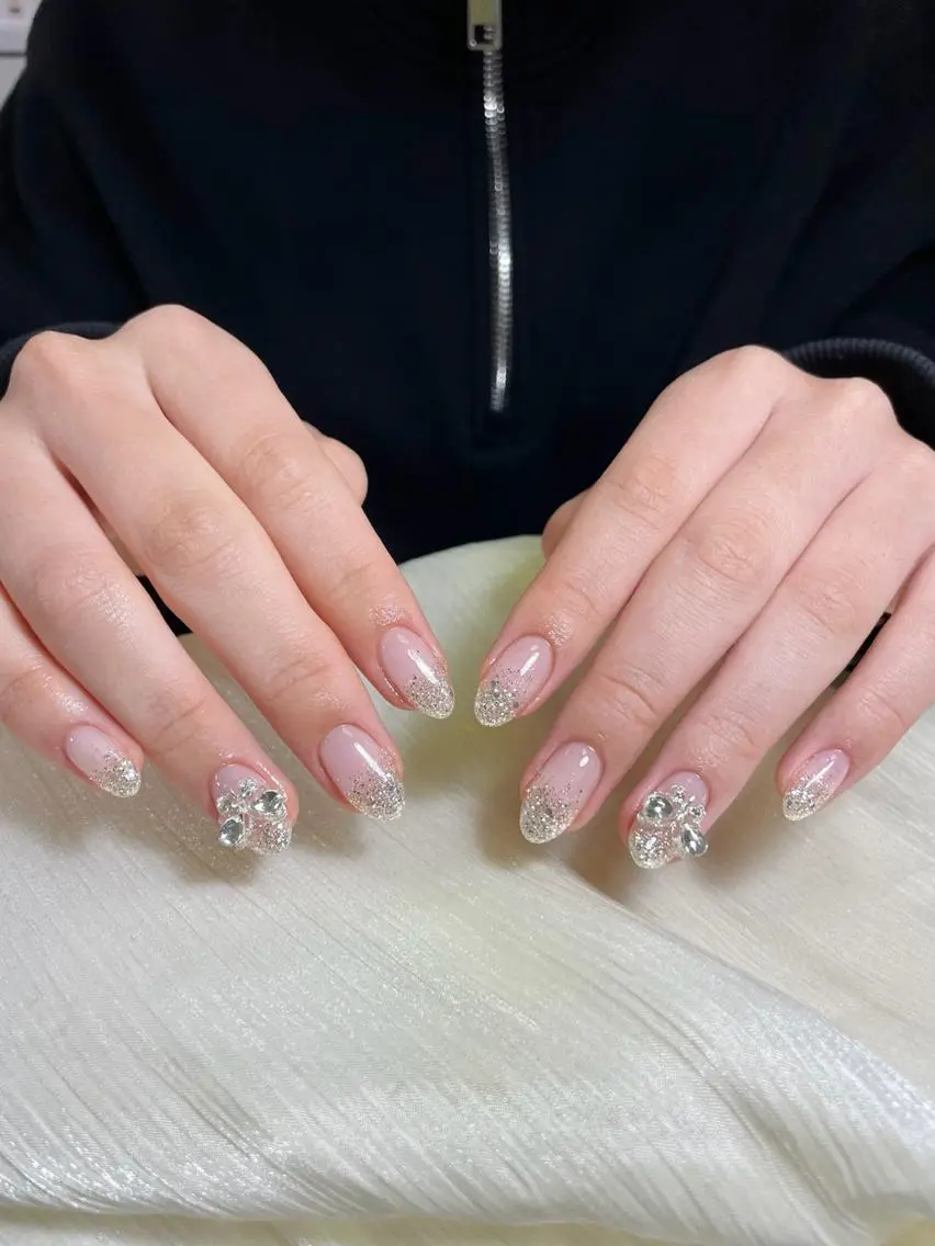ネイル ハンドネイル ハンドケア 🍑 momo_nailのネイルデザイン