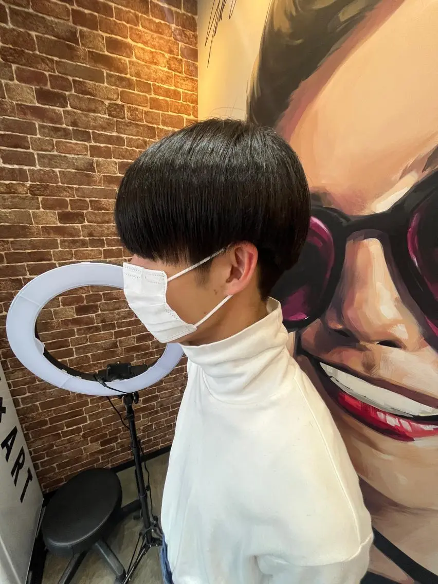 ミディアム カラー パーマ ヘアアレンジ メンズ キッズ ネイル マツエク・マツパ アイブロウ メンズブリーチ メンズハイライト メンズインナーカラー メンズ韓国風 ブリーチ 久木原 ゆりのヘアスタイル