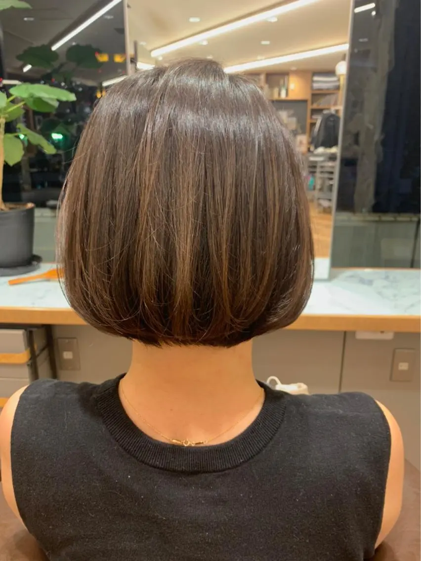 ショート レイヤー/グレージュ メンズパーマのヘアスタイル