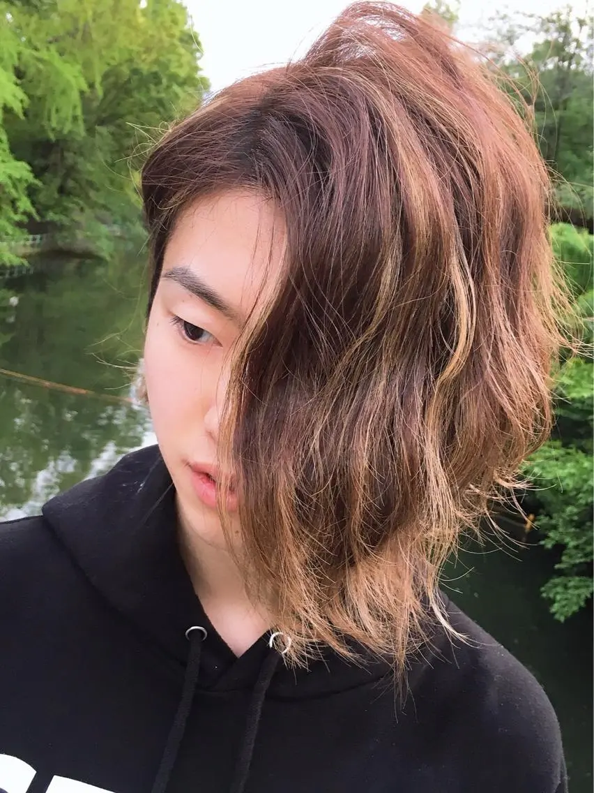 カラー パーマ メンズ フェードカット メンズハイライト メンズハイトーン マッシュ メンズパーマ GAKU/仙台/ メンズ/ブリーチのヘアスタイル