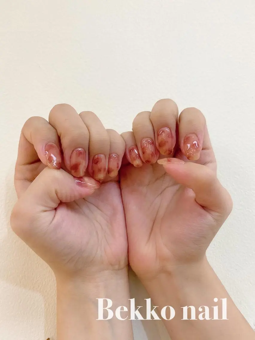 ネイル べっ甲ネイル シンプルネイル CHIHIRO 渋谷Litのマツエク・マツパデザイン