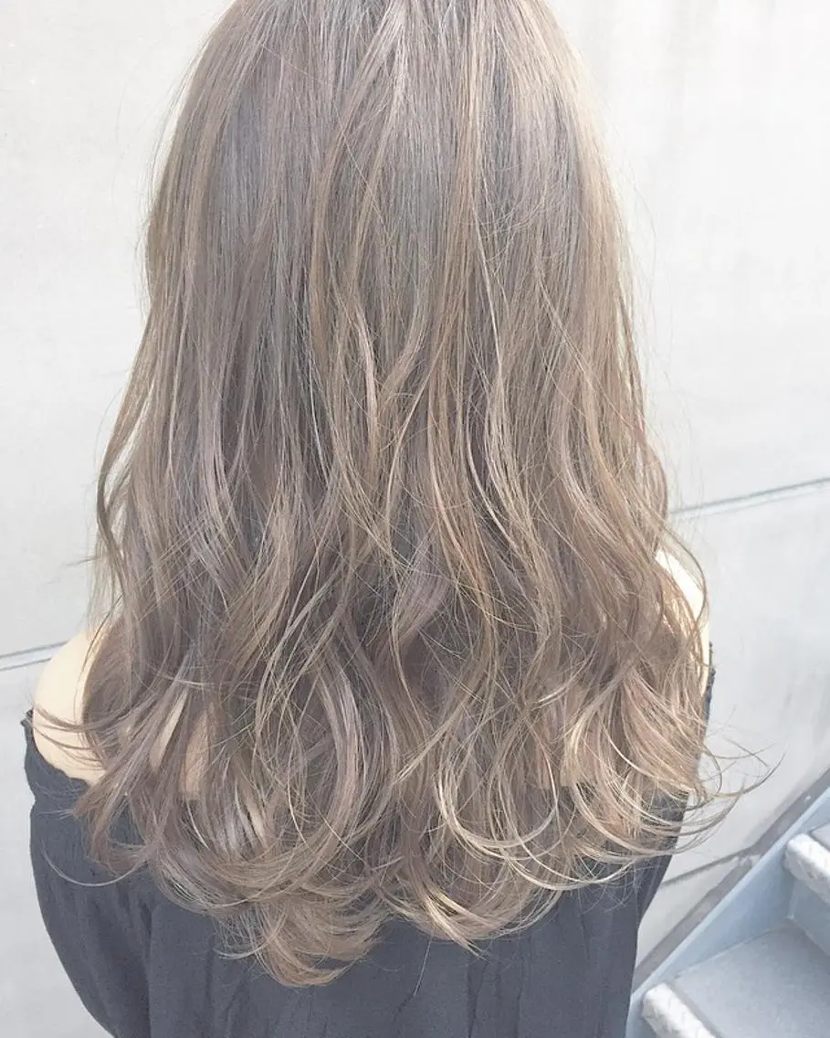 セミロング カラー 北間 寛哉のヘアスタイル