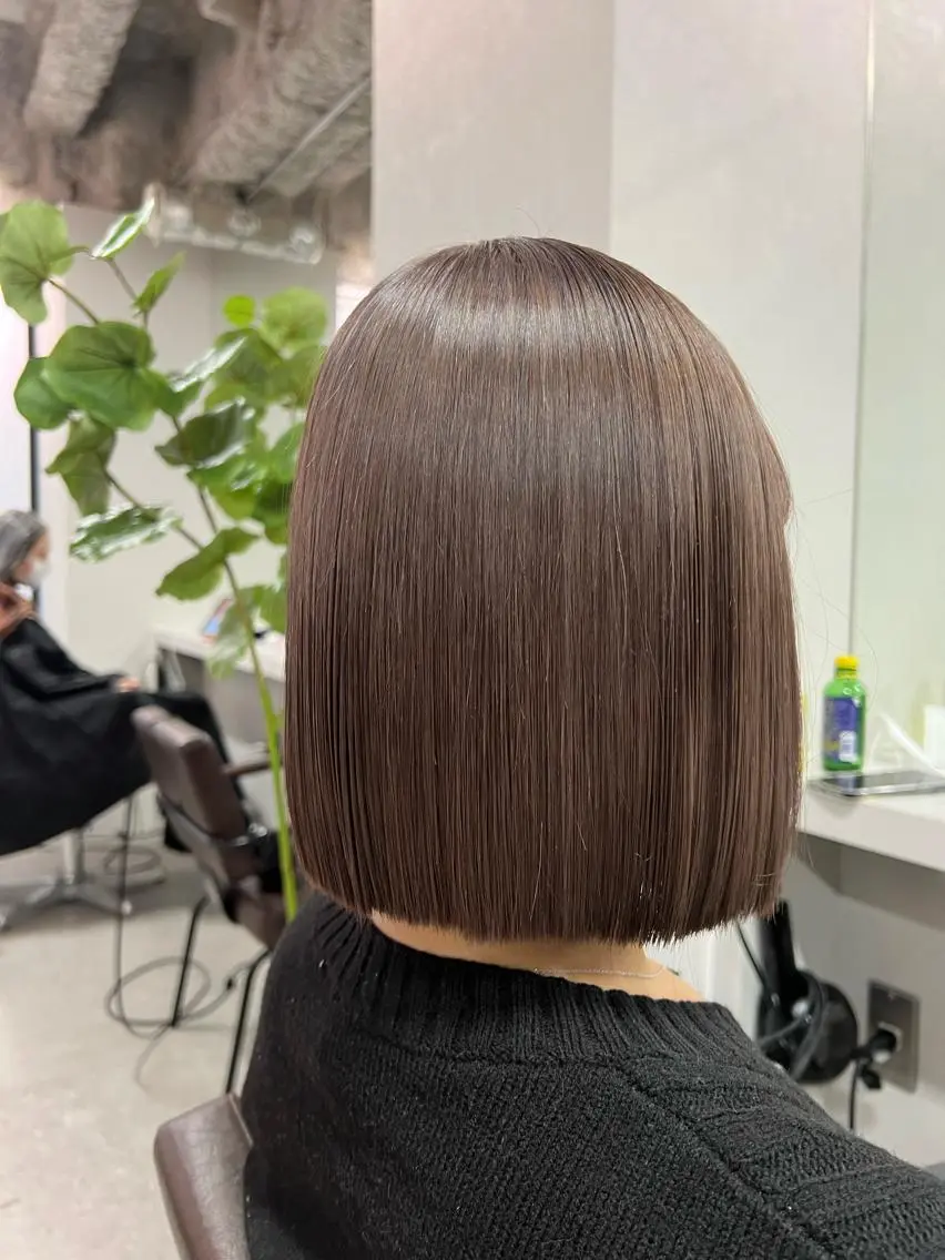 ショート カラー ヘアカラー トリートメント ハイトーン&髪質改善 ＆韓国エクステ🤎のヘアスタイル