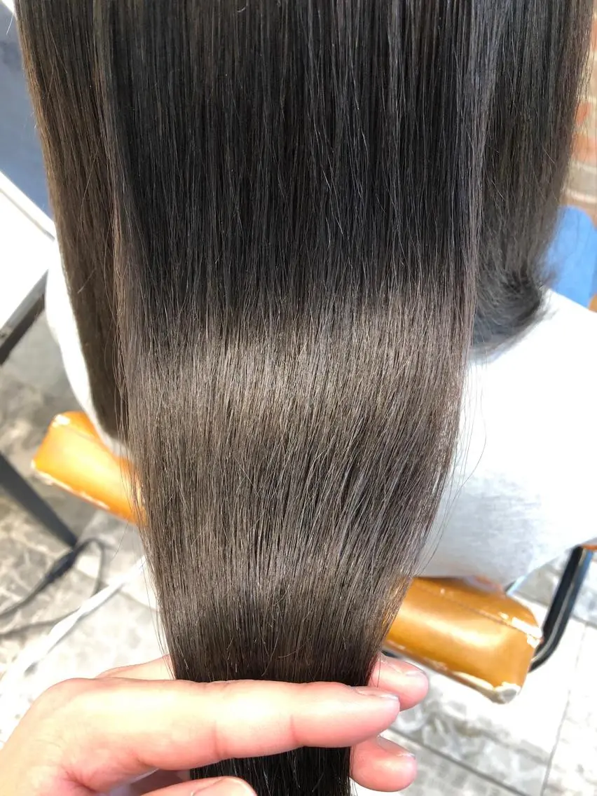 ミディアム カラー パーマ バレイヤージュ ブリーチ ケアブリーチ ダブルカラー ハイライトカラー カット ヘアカラー 縮毛矯正 トリートメント 銀座✨レイヤーカット 顔まわり/坂本亜裟海のヘアスタイル